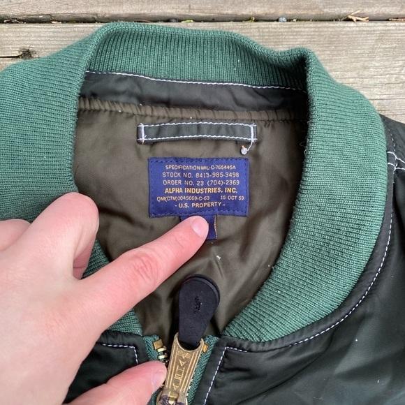 Alpha Industries Bomber Jacket XL Green - Picture 7 of 11